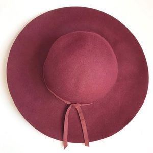 Old Navy Burgundy Floppy Wide Brim Hat